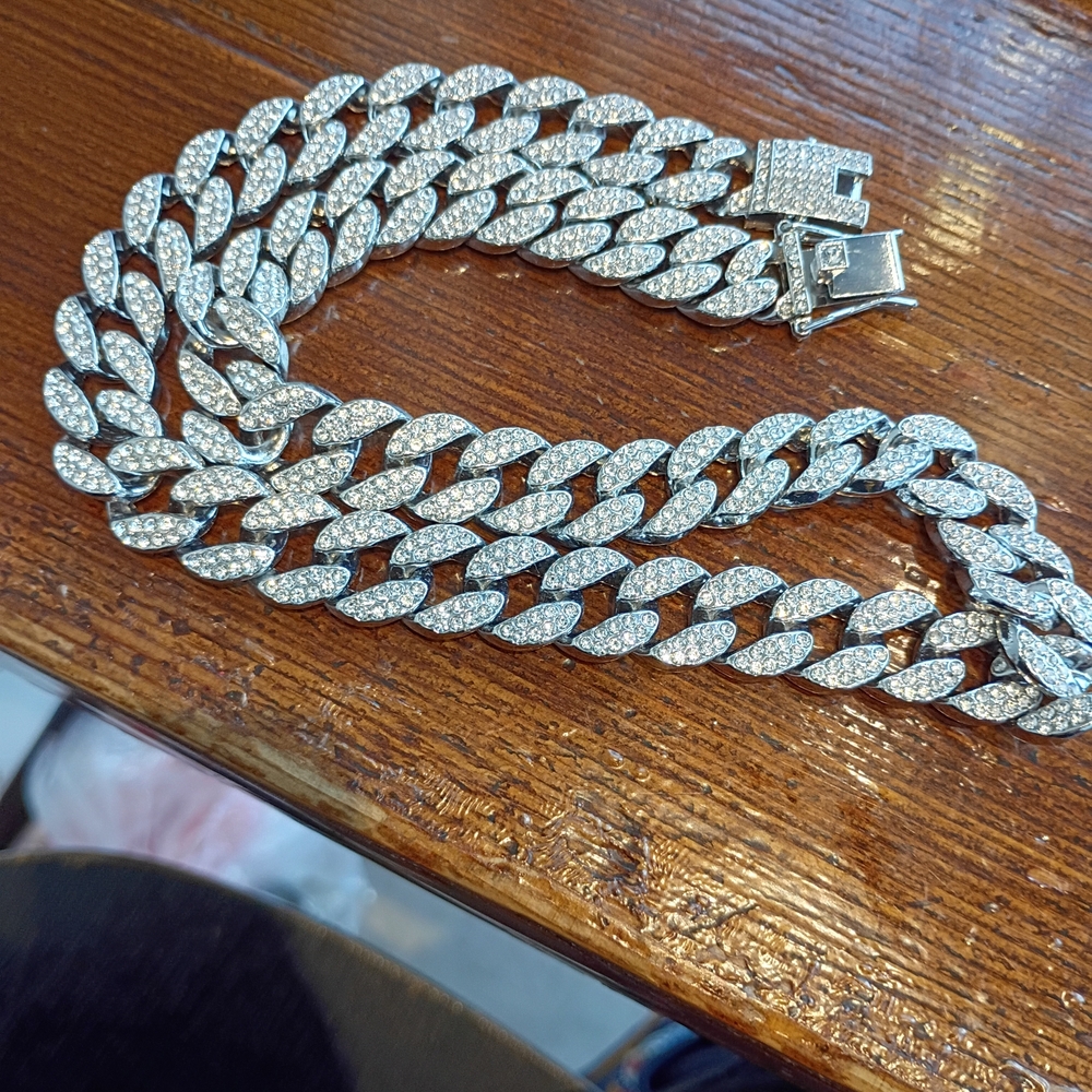 Men's Silver Cuban Link Chain Moissanite 22in